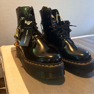 👀👀SALE -LIMITED EDITION Dr. Martens Marc Jacob collab Black Leather Combat Boots